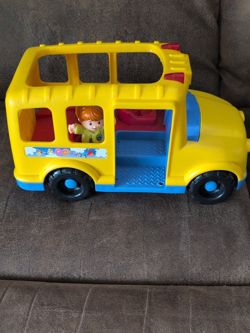 Fisher-Price Yellow and Blue School Bus Playset with Driver Figure